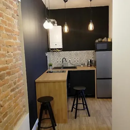 By Lubartowska Street Bed & Breakfast 3*