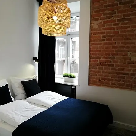 By Lubartowska Street B&B 루블린