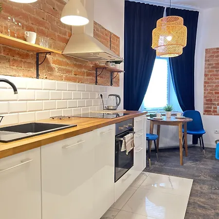 Bed & Breakfast By Lubartowska Street 3*